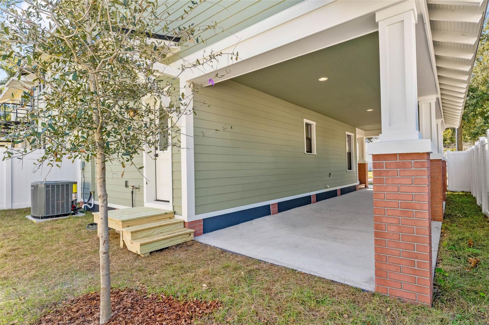 Image 32 of 36 For 2303 Jefferson Street