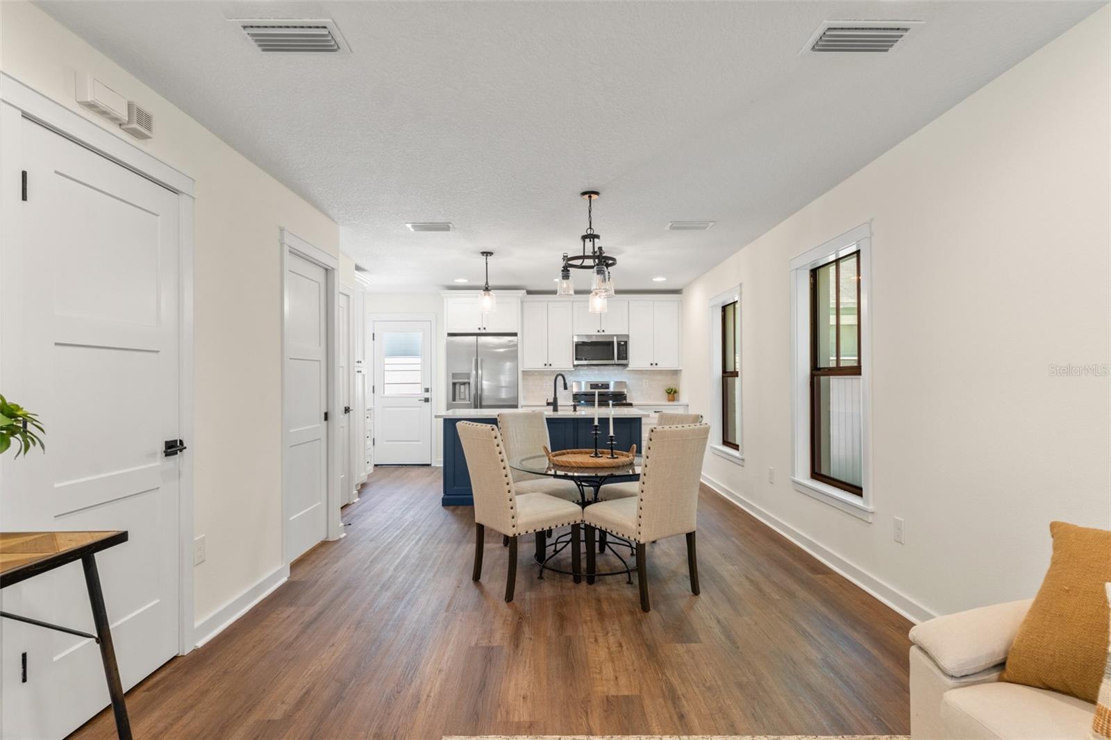 Image 8 of 36 For 2303 Jefferson Street