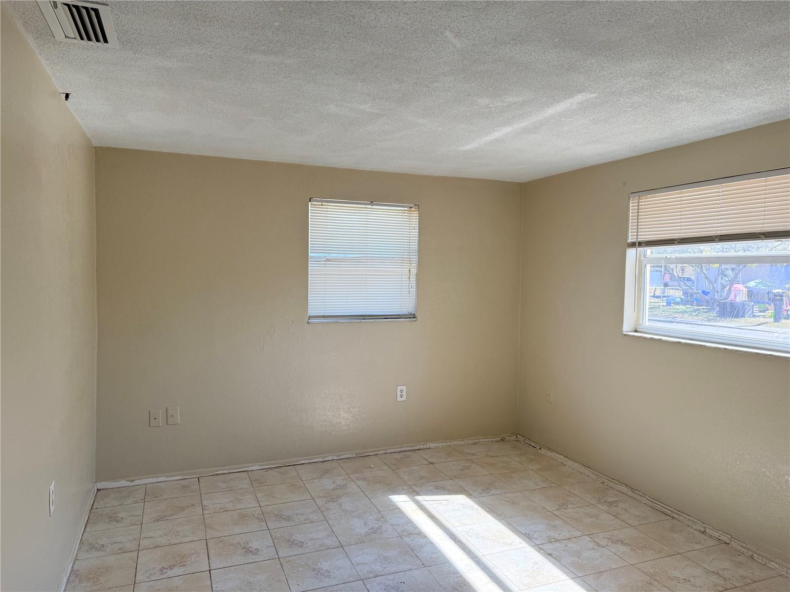 Image 14 of 21 For 7303 Deerfield Drive