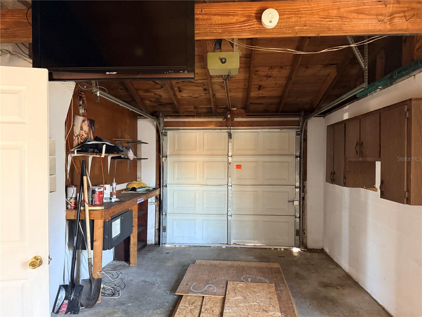 Image 18 of 21 For 7303 Deerfield Drive