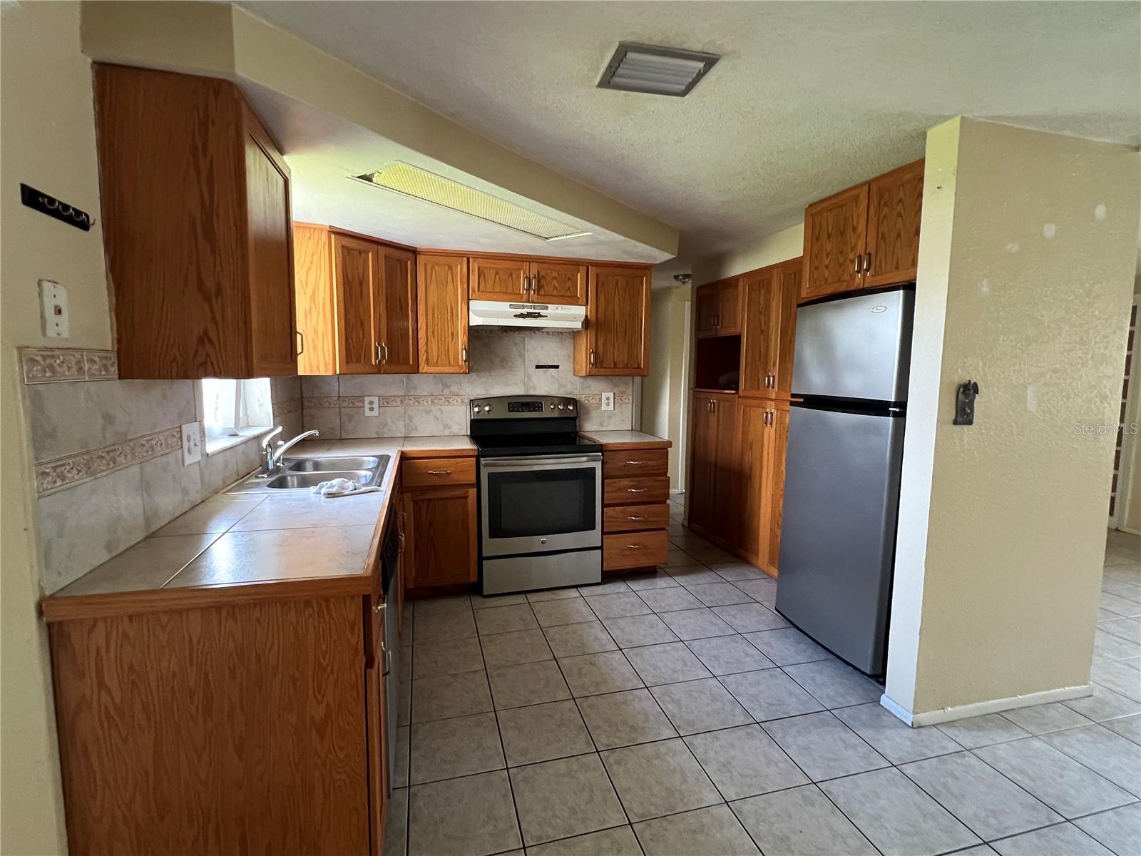 Image 7 of 21 For 7303 Deerfield Drive