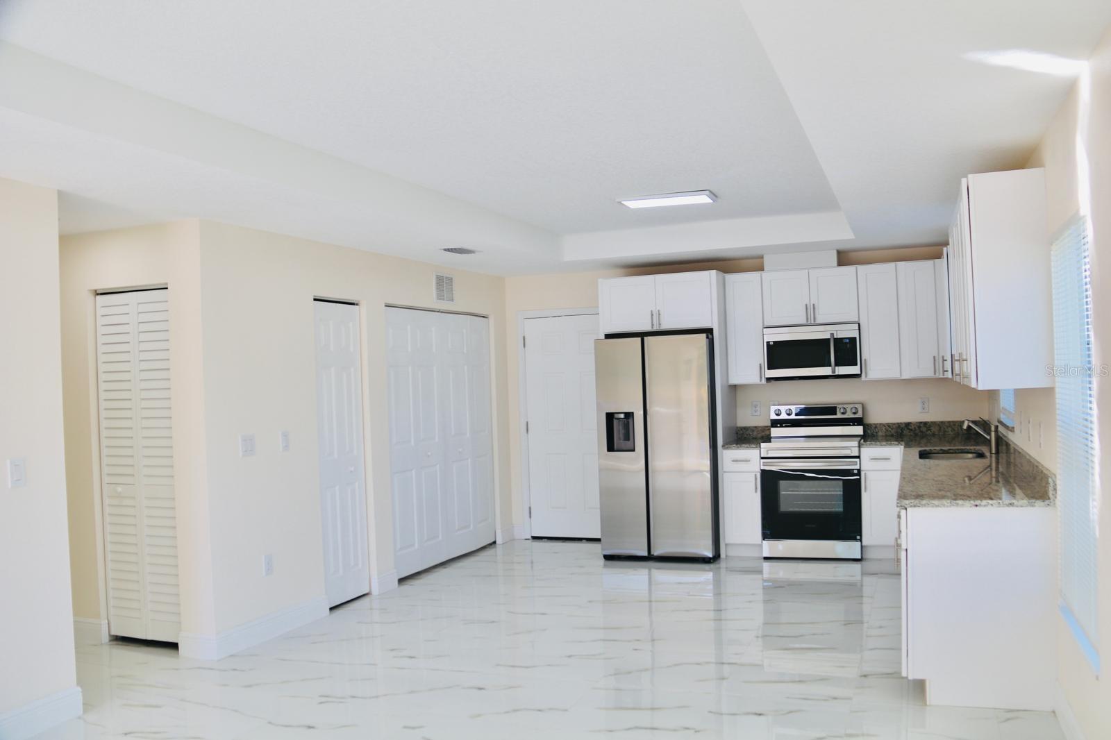 Image 14 of 68 For 15547 Charmwood Drive