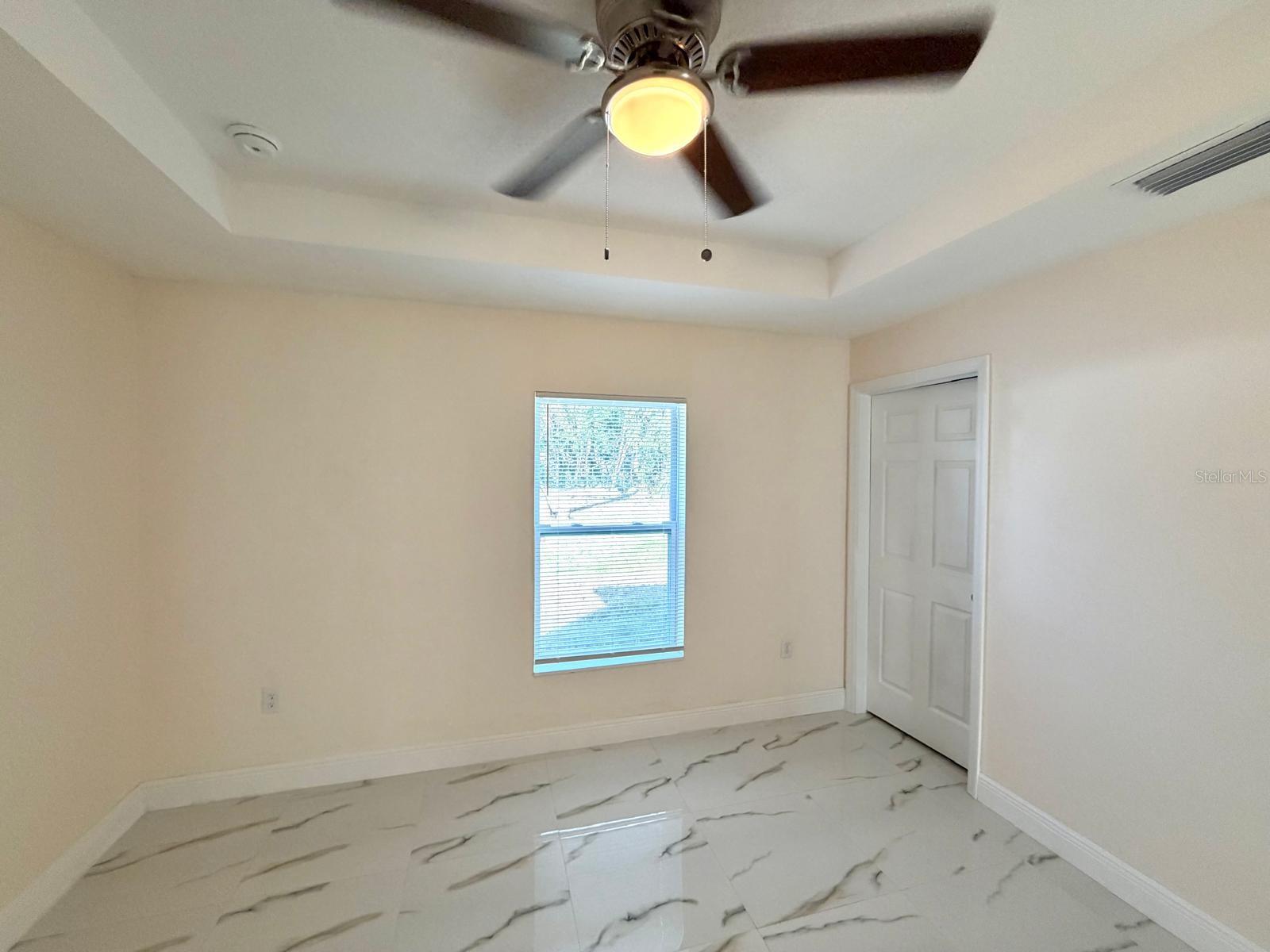 Image 21 of 68 For 15547 Charmwood Drive