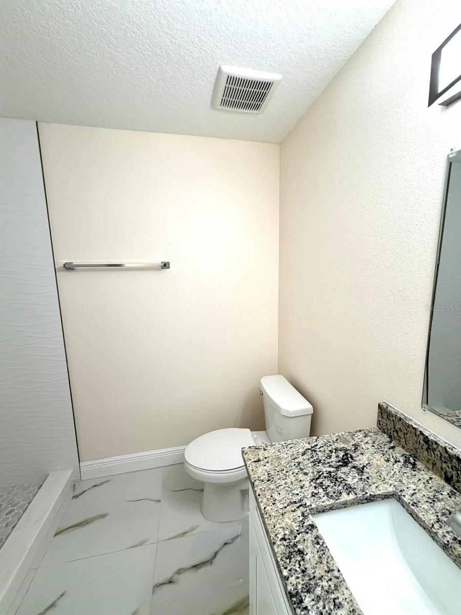 Image 24 of 68 For 15547 Charmwood Drive