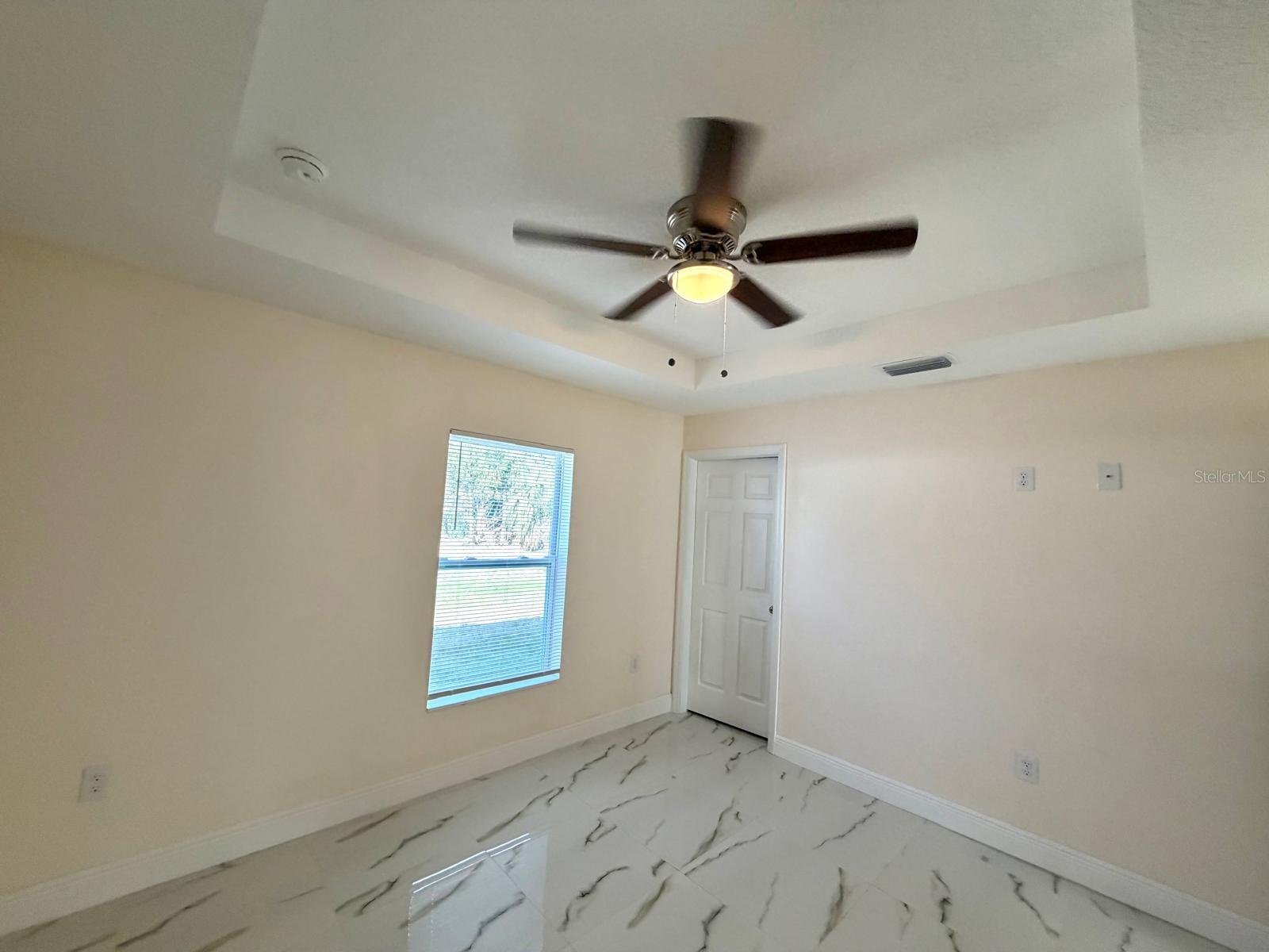 Image 25 of 68 For 15547 Charmwood Drive