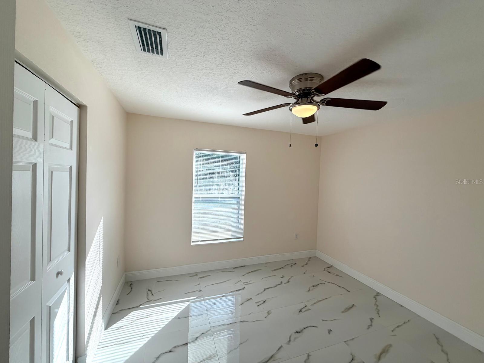 Image 27 of 68 For 15547 Charmwood Drive