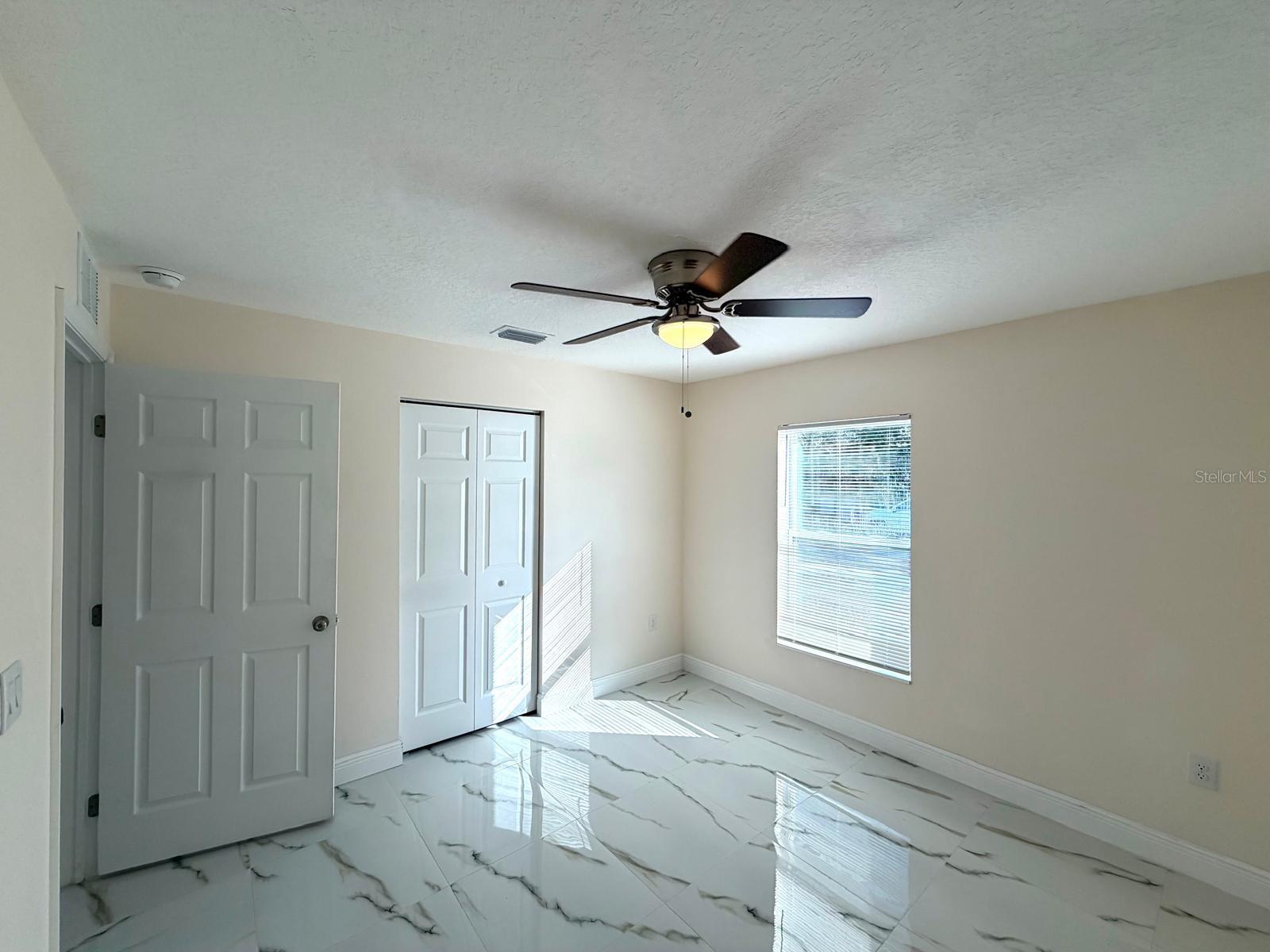 Image 36 of 68 For 15547 Charmwood Drive