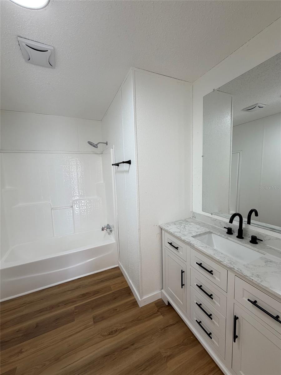 Image 21 of 22 For 28834 Hubbard Street