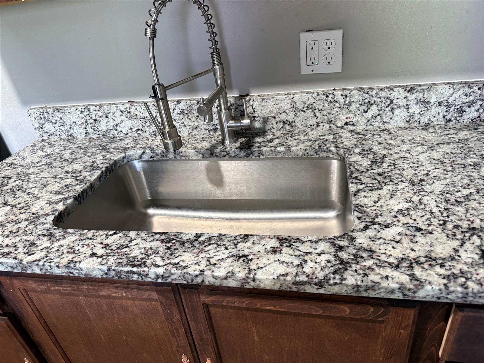 Image 10 of 12 For 9009 Tudor Drive G110