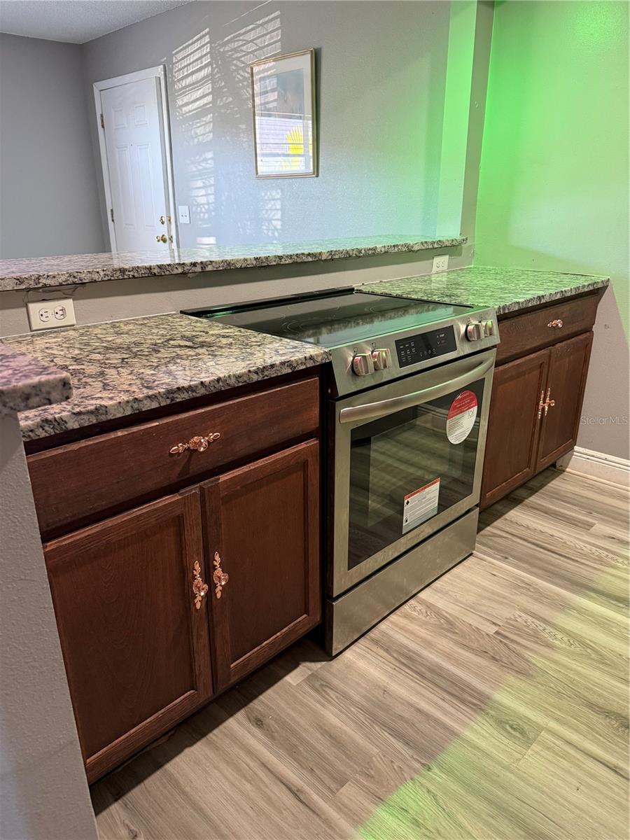 Image 11 of 12 For 9009 Tudor Drive G110