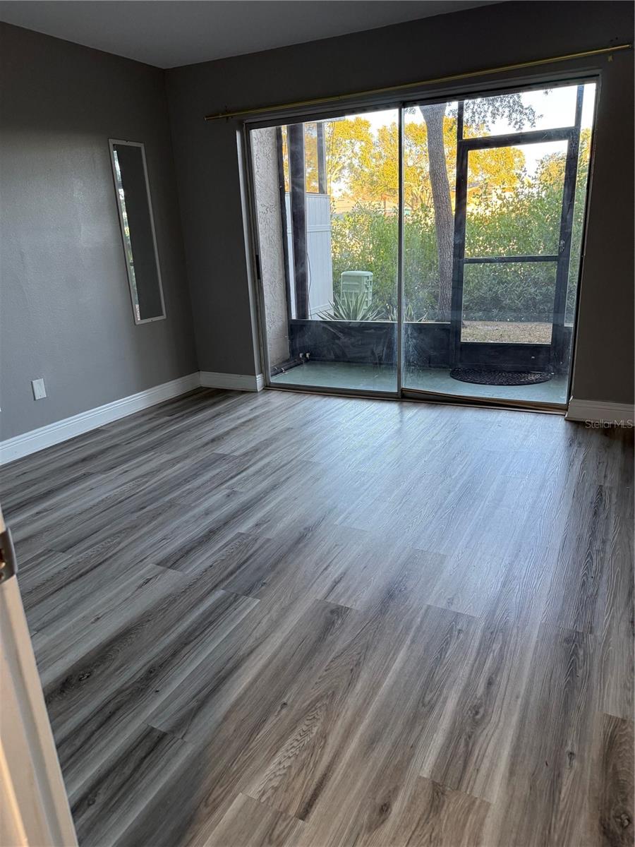 Image 7 of 12 For 9009 Tudor Drive G110