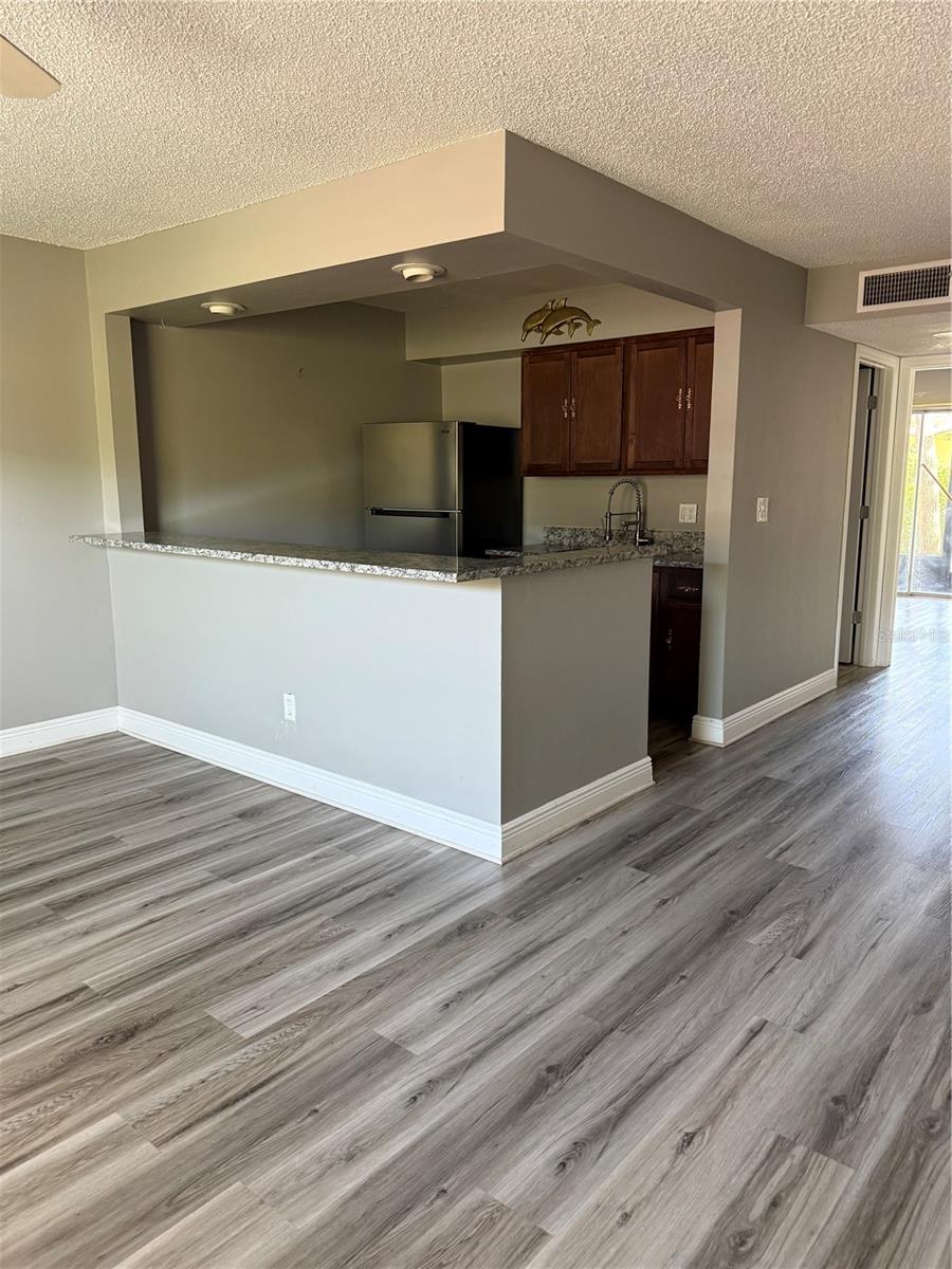 Image 9 of 12 For 9009 Tudor Drive G110