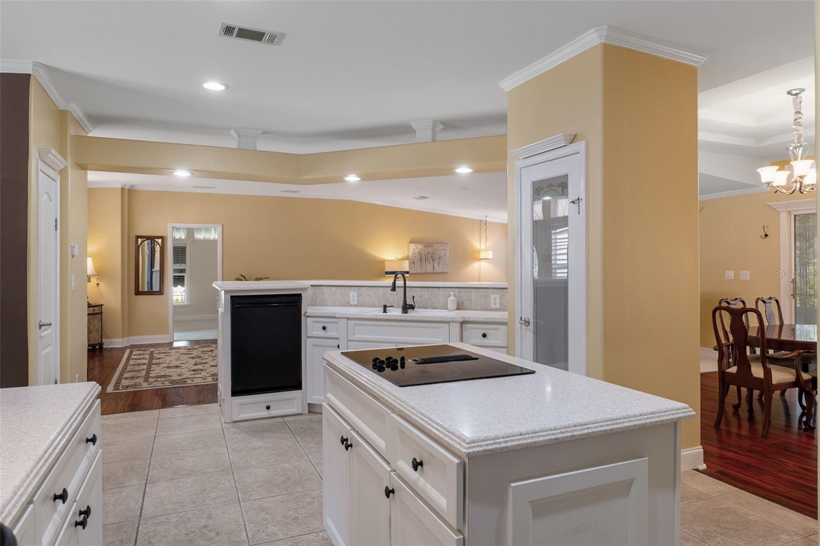 Image 20 of 53 For 102 Woody Court