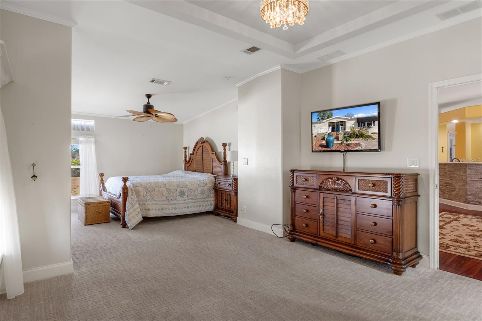 Image 25 of 53 For 102 Woody Court