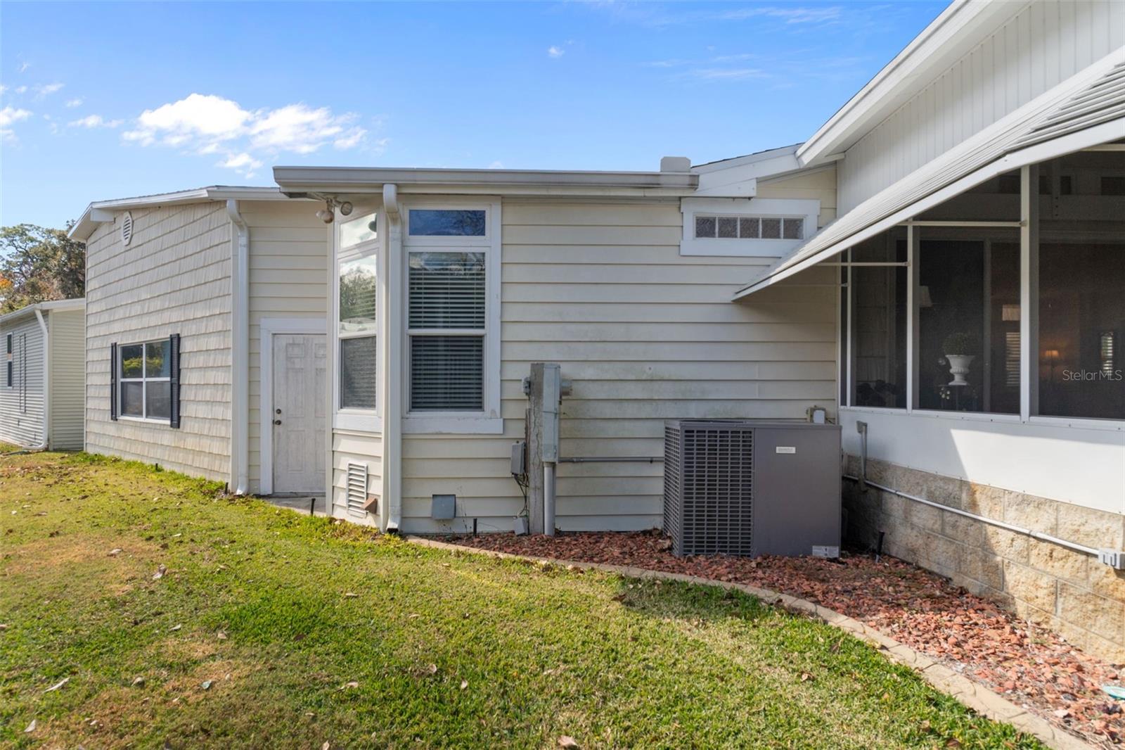 Image 50 of 53 For 102 Woody Court