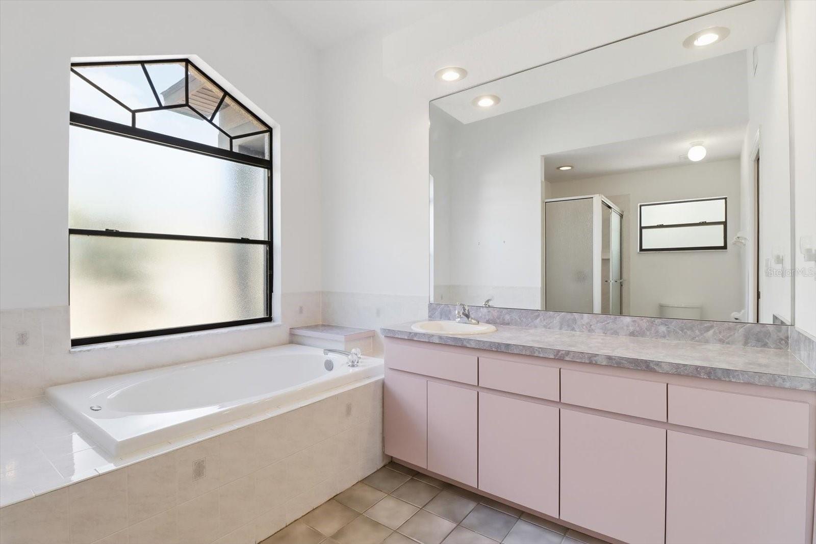 Image 28 of 48 For 1724 Mckinley Street