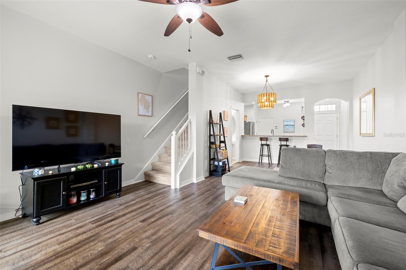 Image 17 of 36 For 6610 83rd Avenue N