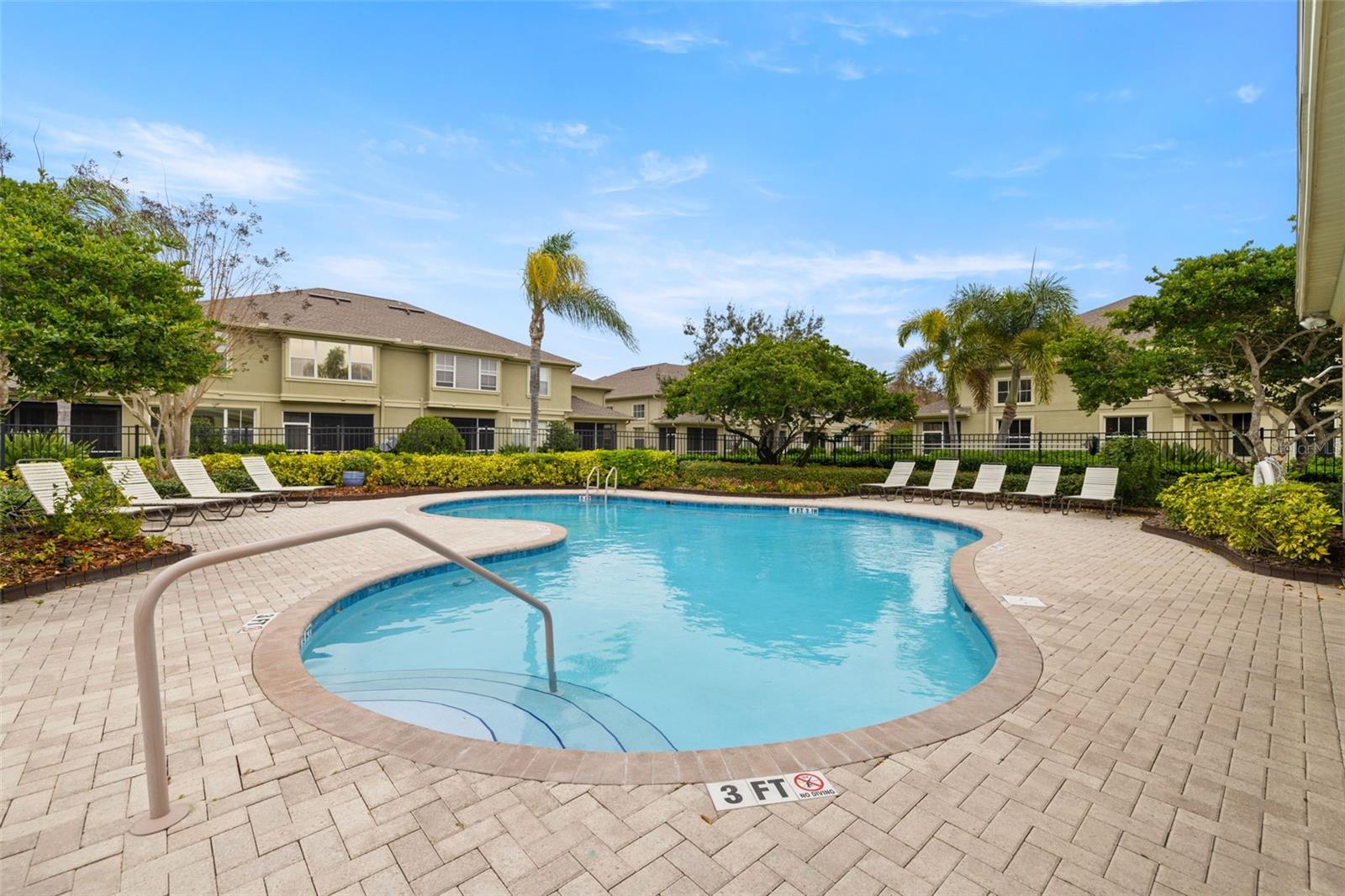 Image 4 of 36 For 6610 83rd Avenue N