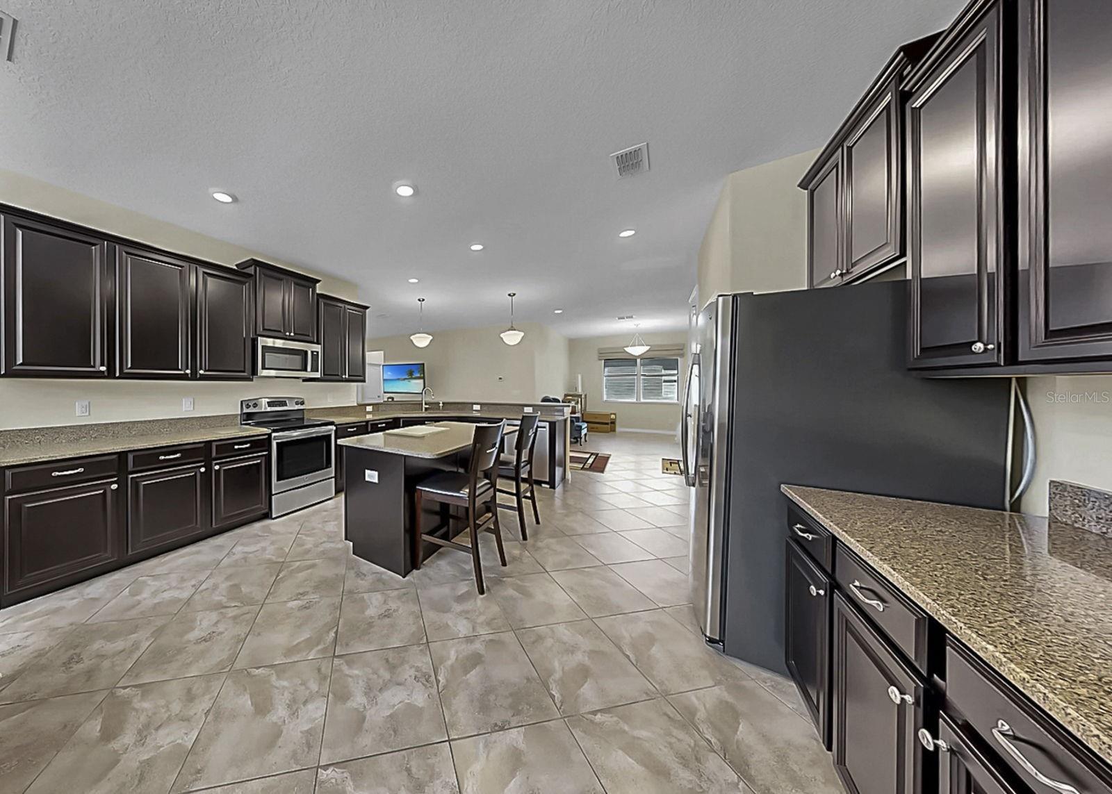 Image 5 of 40 For 2415 Cumberland Cliff Drive