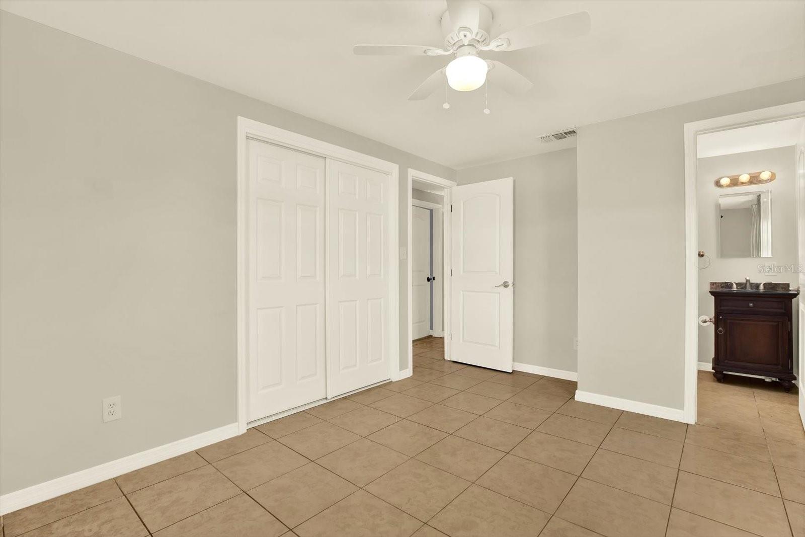 Image 20 of 39 For 11404 52nd Street