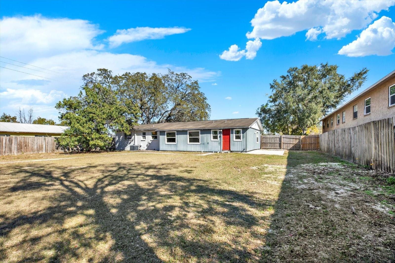 Image 28 of 39 For 11404 52nd Street