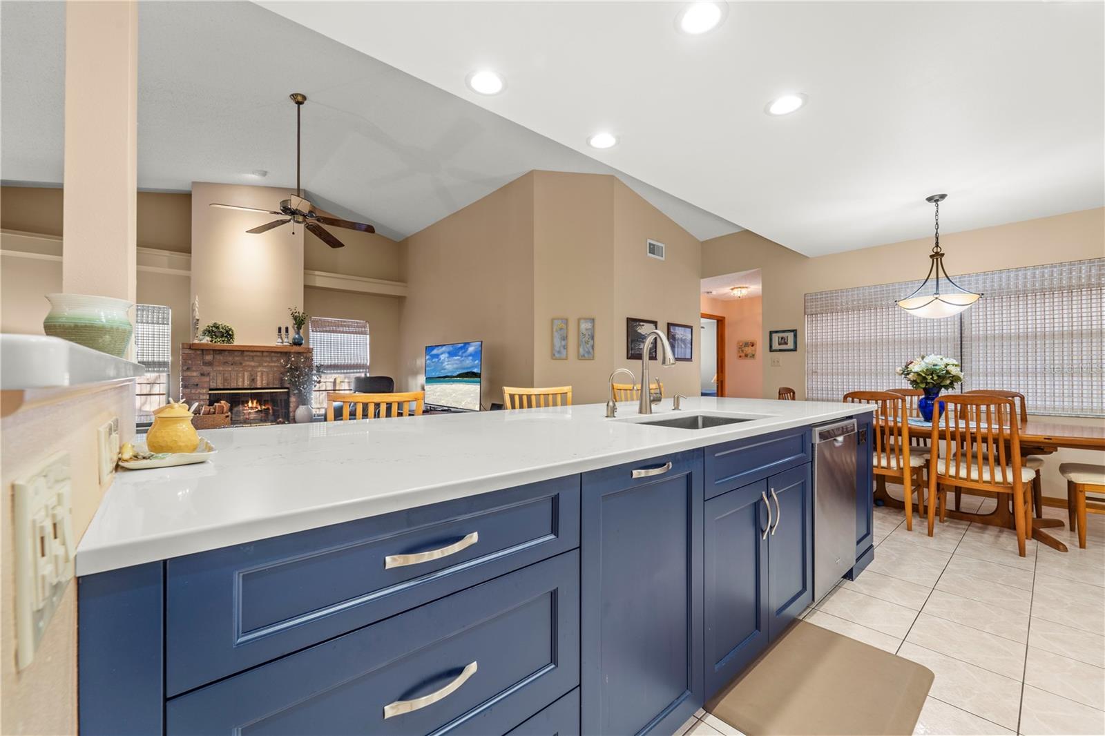 Image 11 of 44 For 1843 Juanita Court