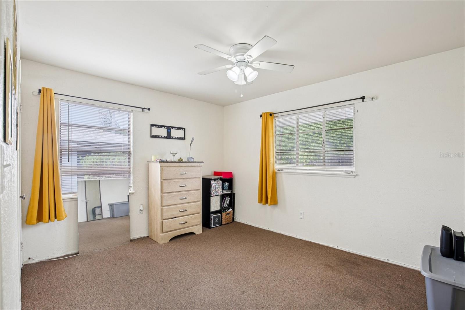 Image 14 of 26 For 3074 Melrose Avenue S