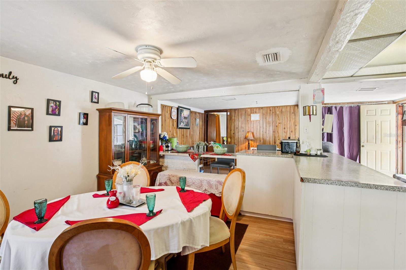 Image 8 of 26 For 3074 Melrose Avenue S