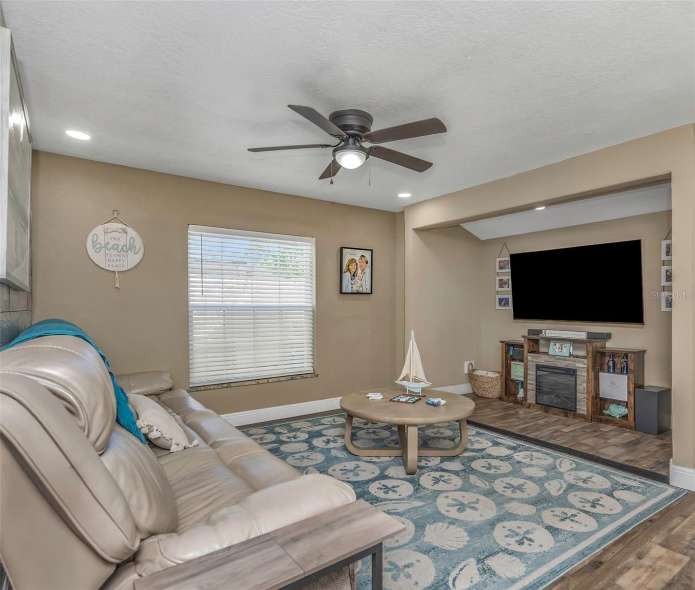 Image 16 of 48 For 1008 Greenleaf Way