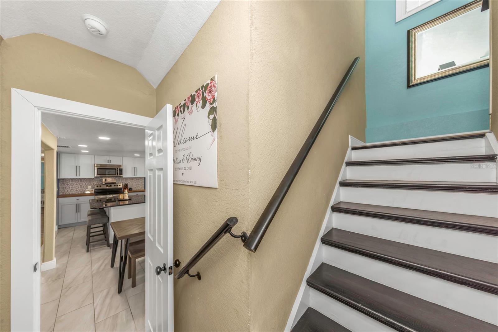 Image 20 of 48 For 1008 Greenleaf Way