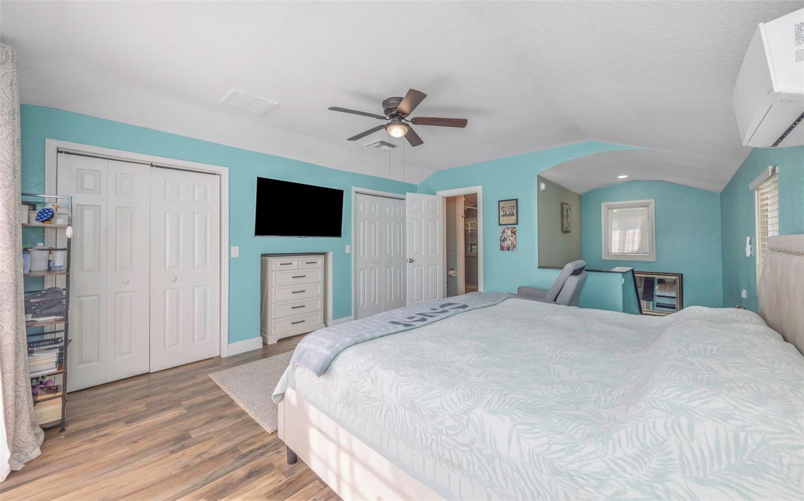 Image 23 of 48 For 1008 Greenleaf Way