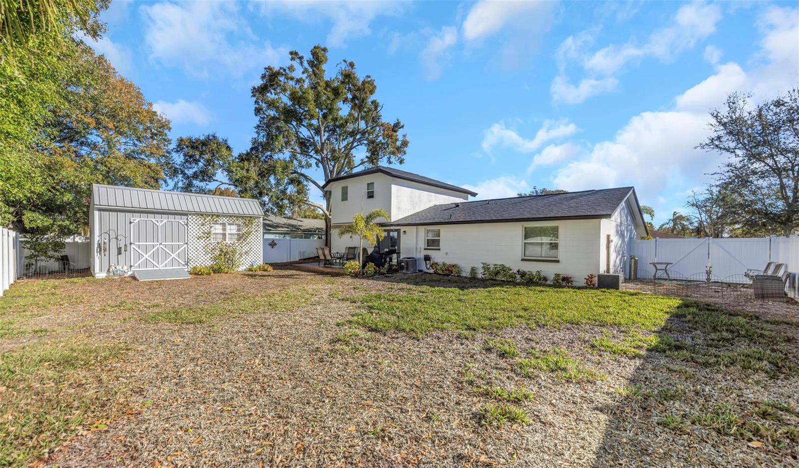 Image 36 of 48 For 1008 Greenleaf Way