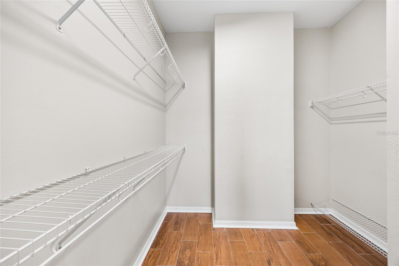 Image 22 of 43 For 8806 Sandy Plains Drive