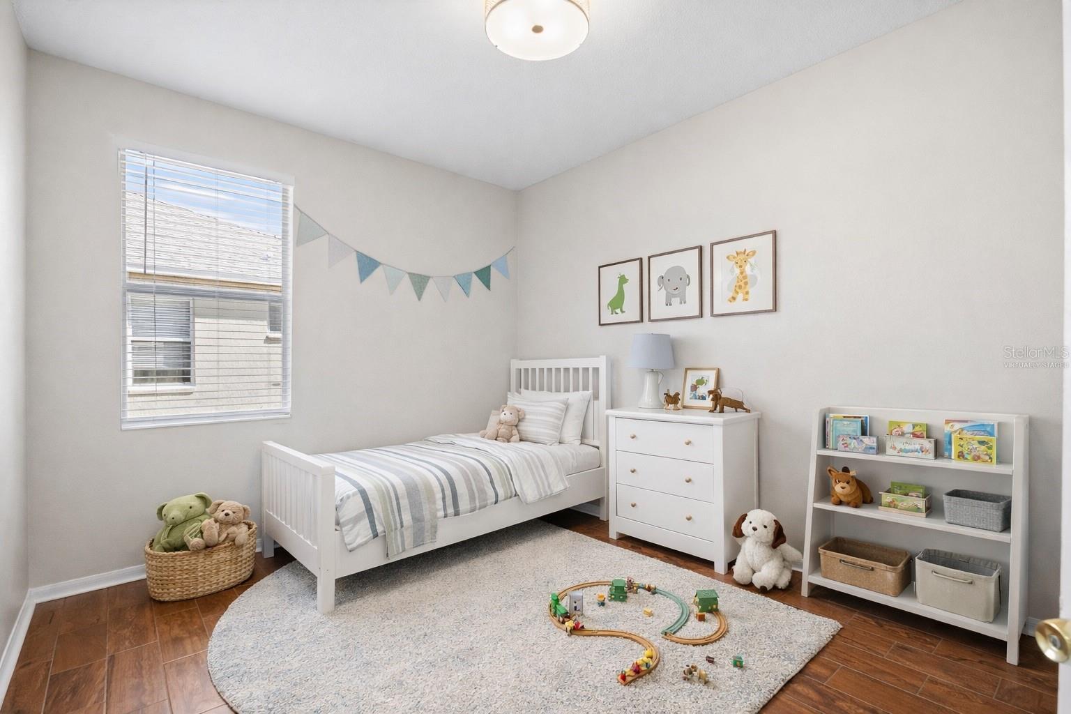 Image 26 of 43 For 8806 Sandy Plains Drive