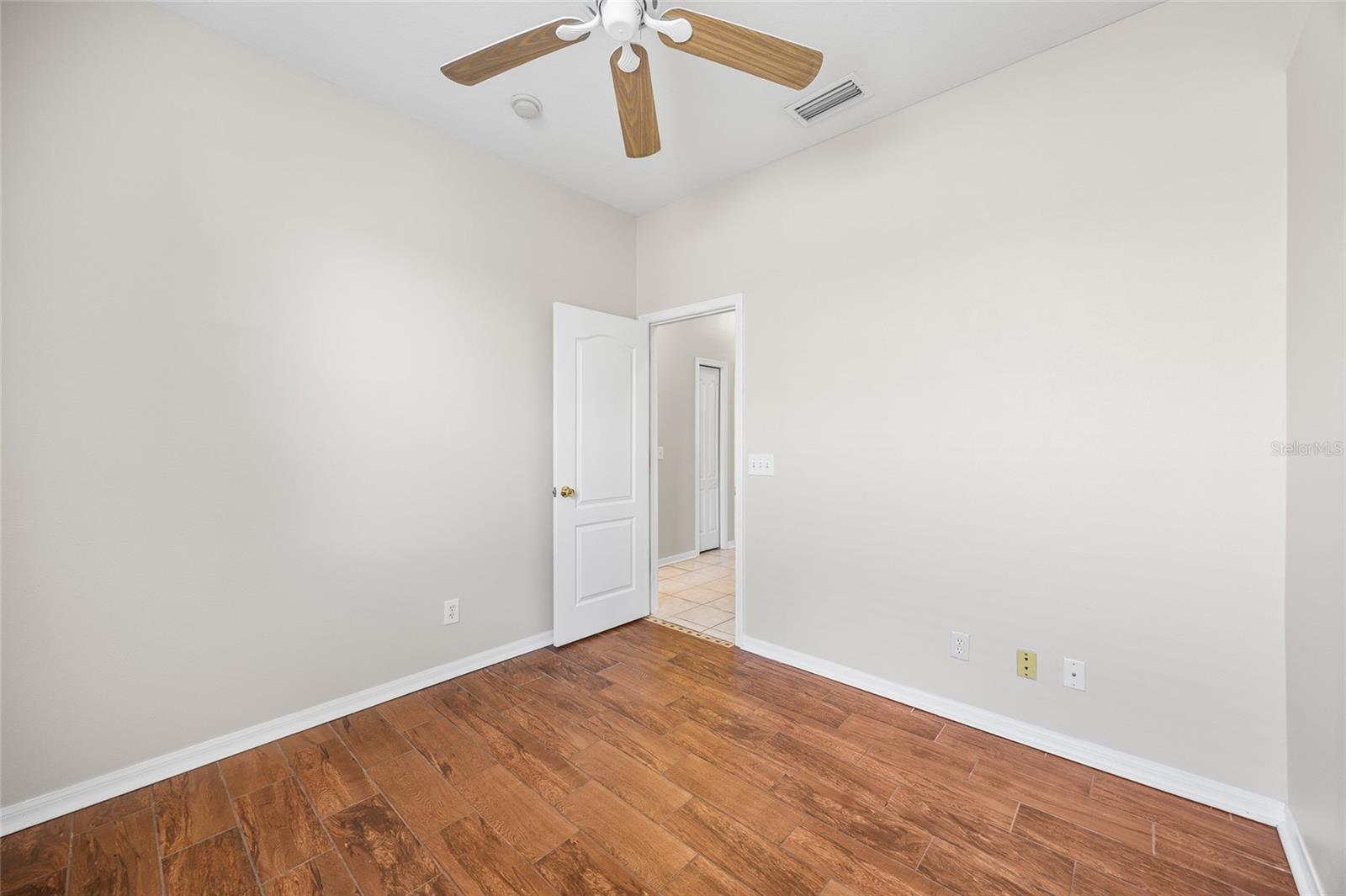 Image 31 of 43 For 8806 Sandy Plains Drive