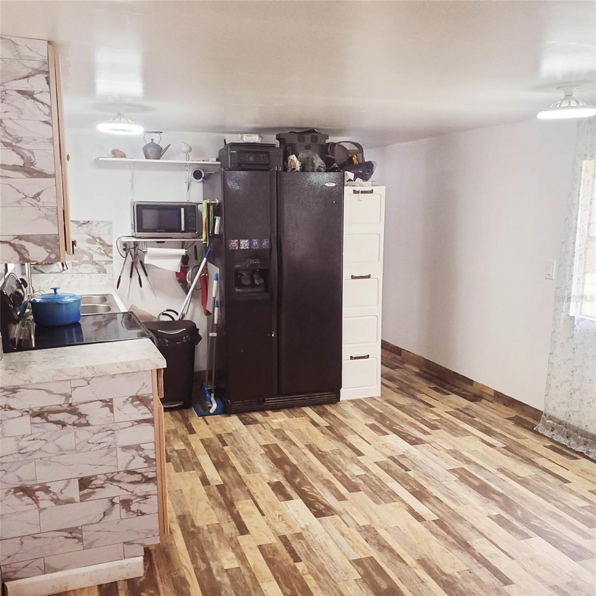 Image 14 of 72 For 24905 130th Street