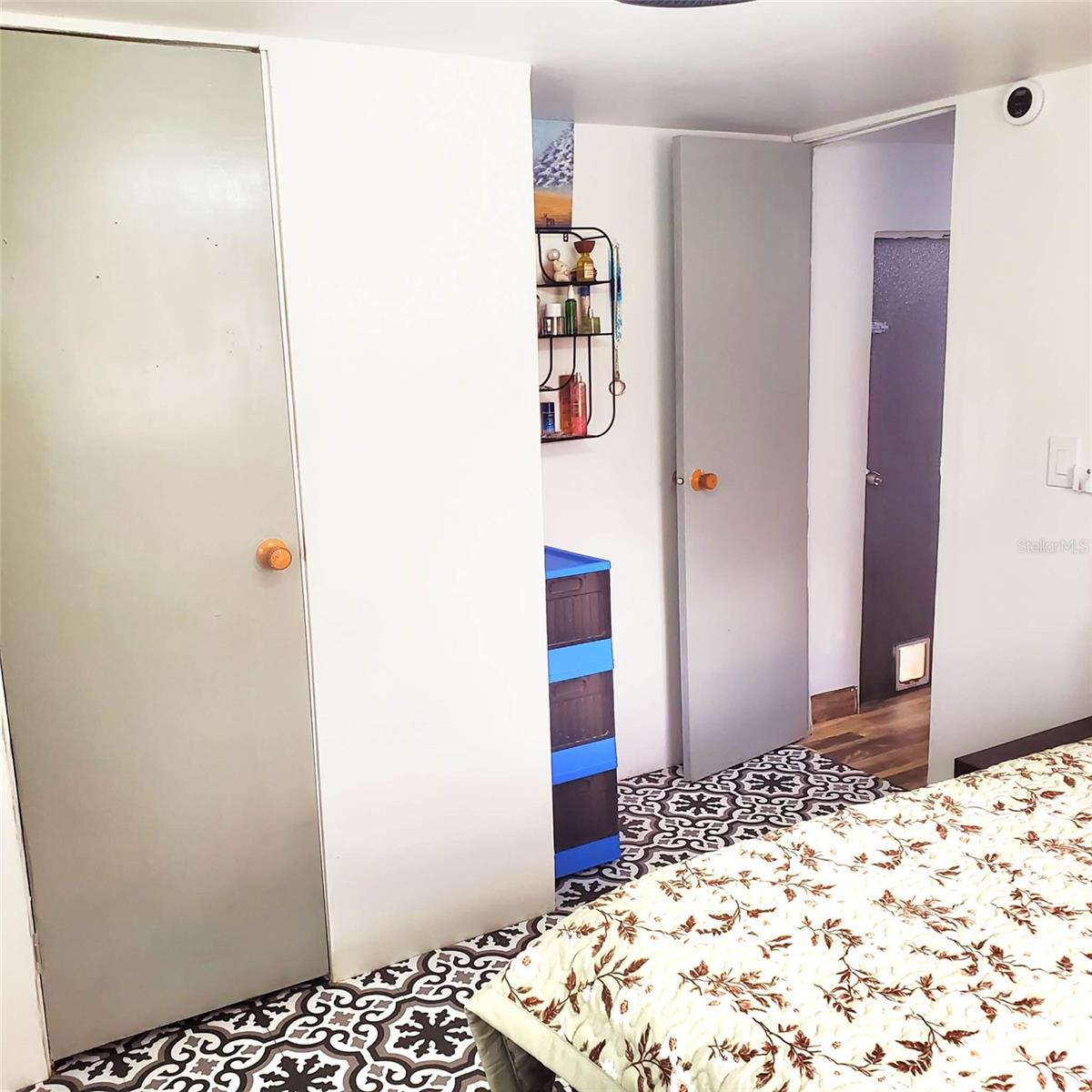 Image 24 of 72 For 24905 130th Street