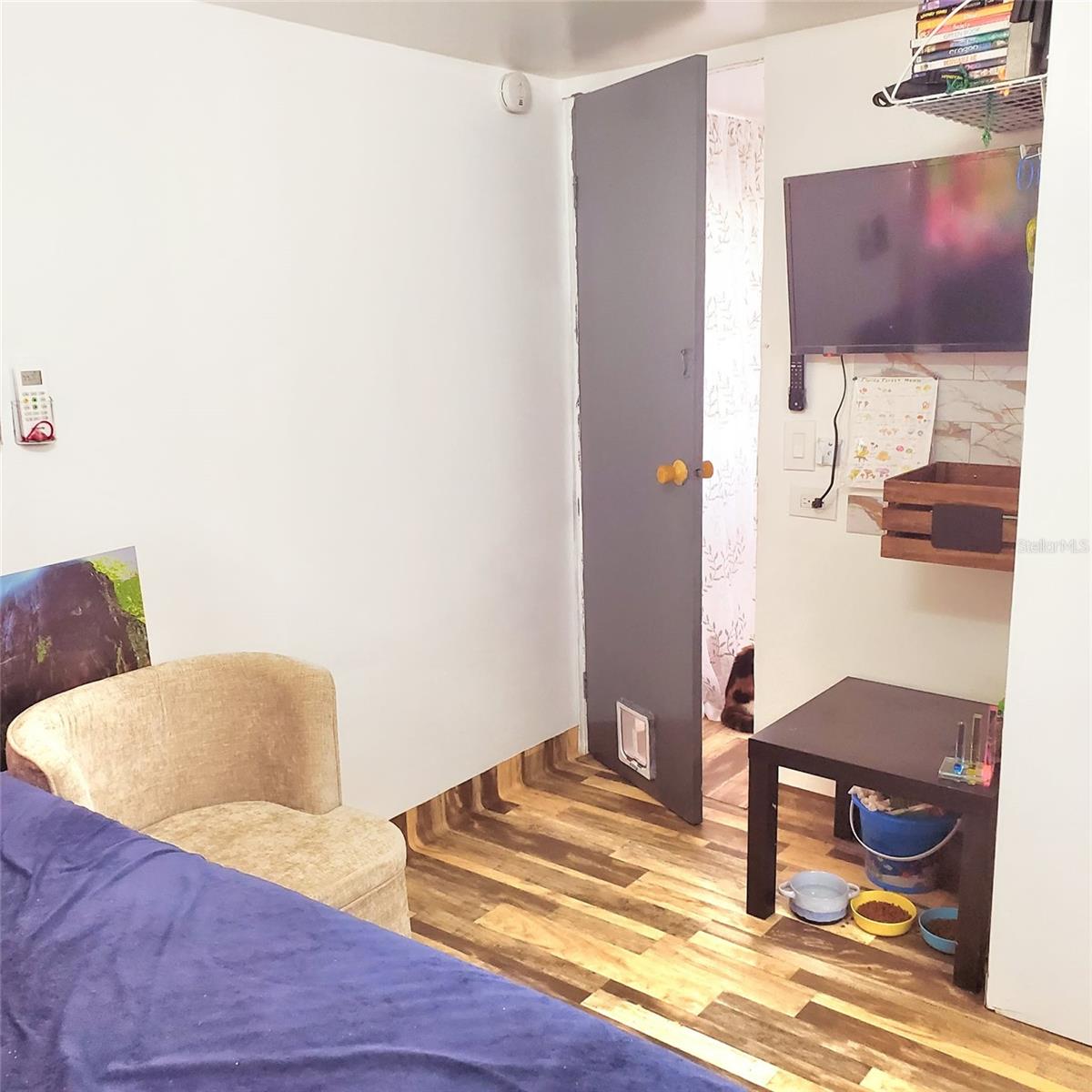 Image 34 of 72 For 24905 130th Street