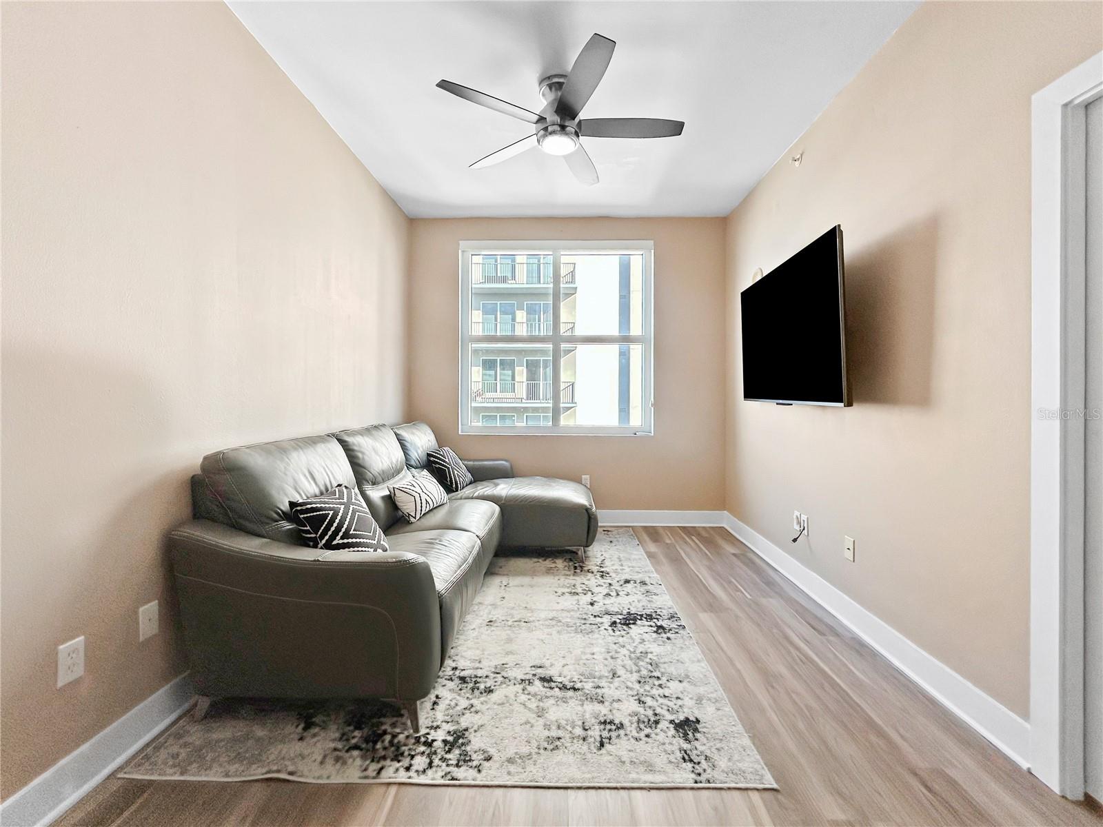 Image 8 of 29 For 1120 Kennedy Boulevard 1427