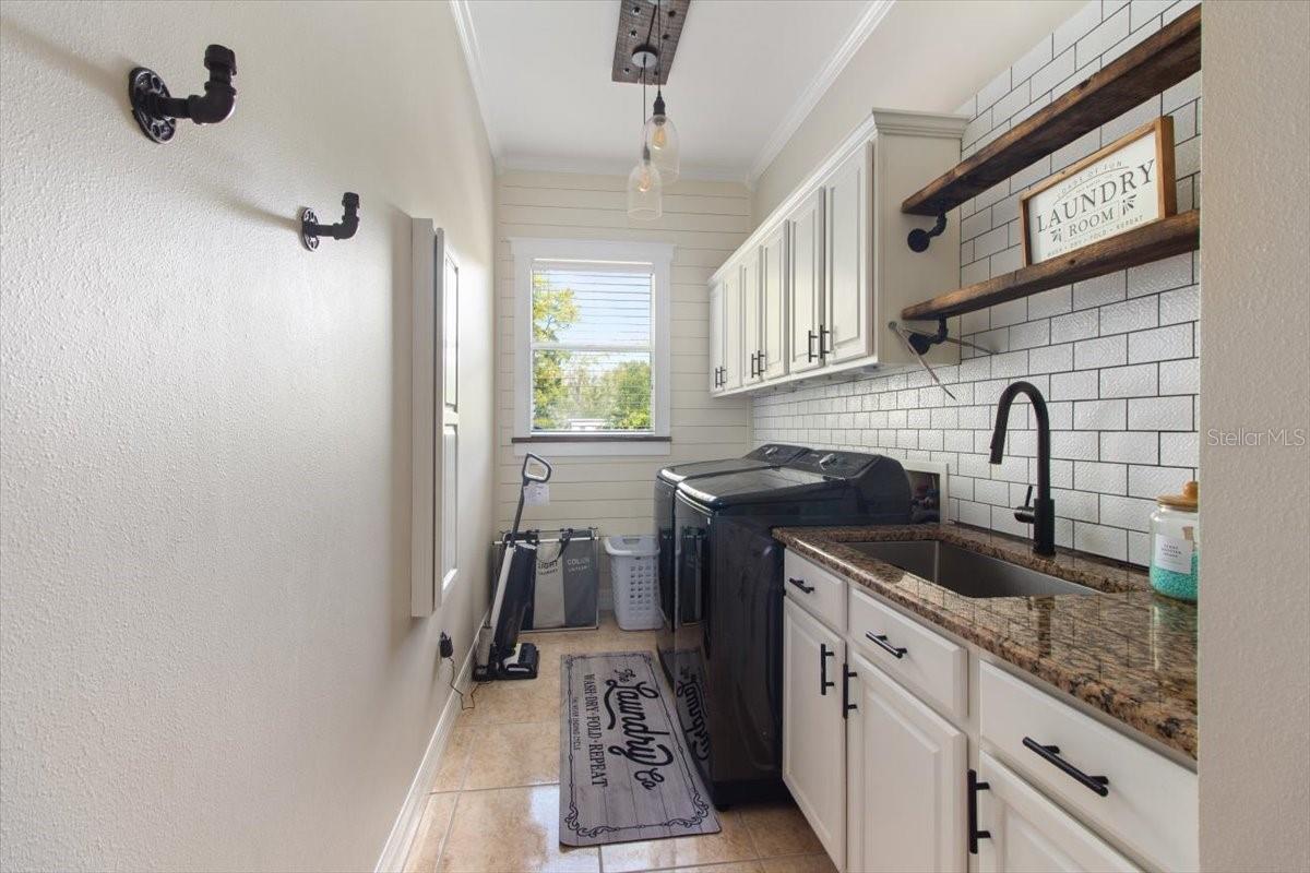 Image 54 of 82 For 6535 Lake Irene Drive