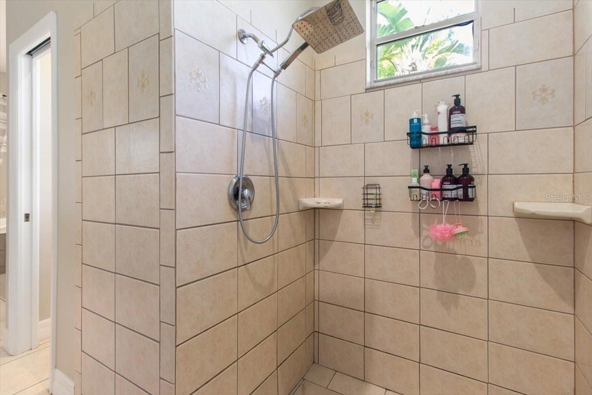 Image 60 of 82 For 6535 Lake Irene Drive