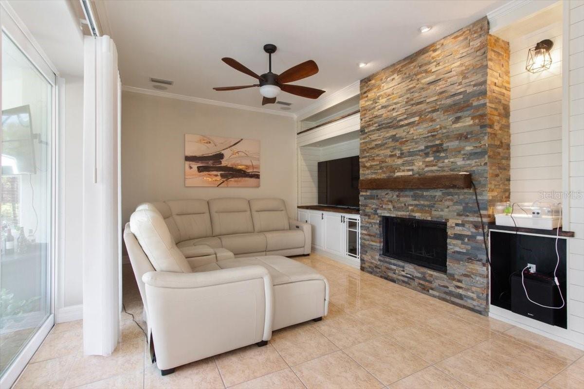 Image 67 of 82 For 6535 Lake Irene Drive