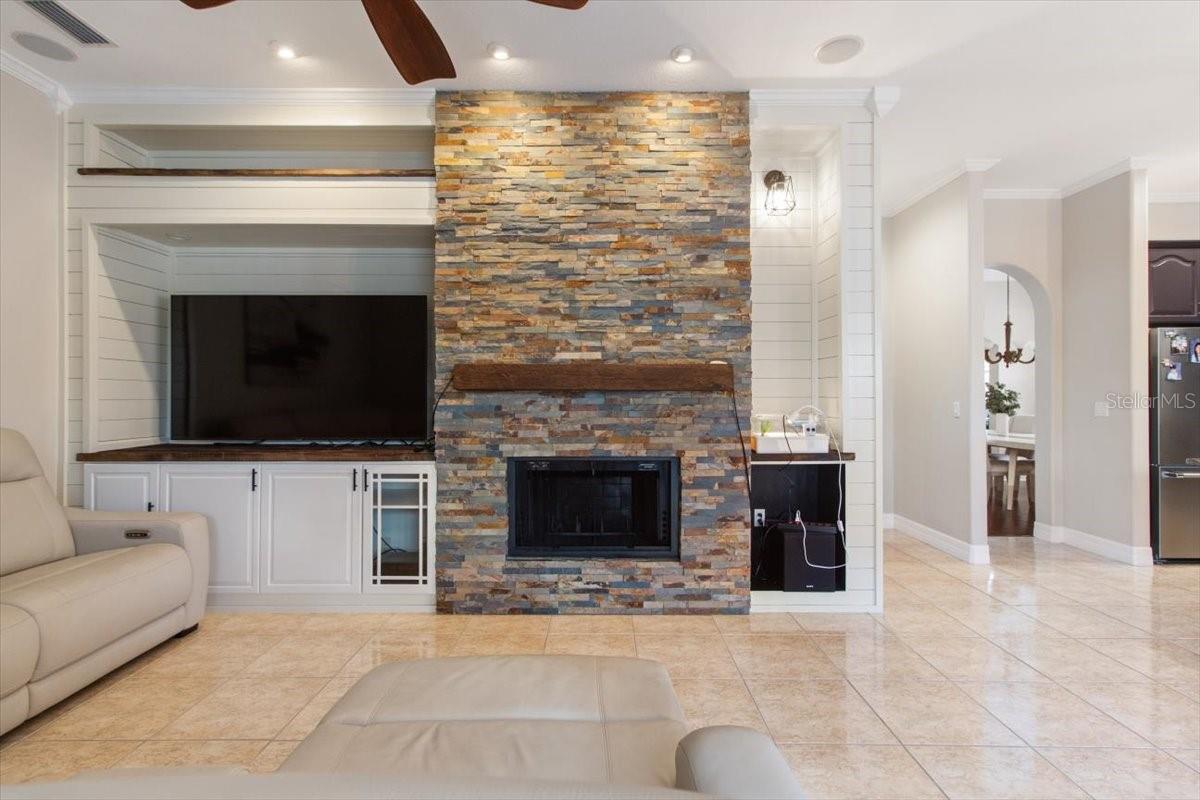 Image 68 of 82 For 6535 Lake Irene Drive