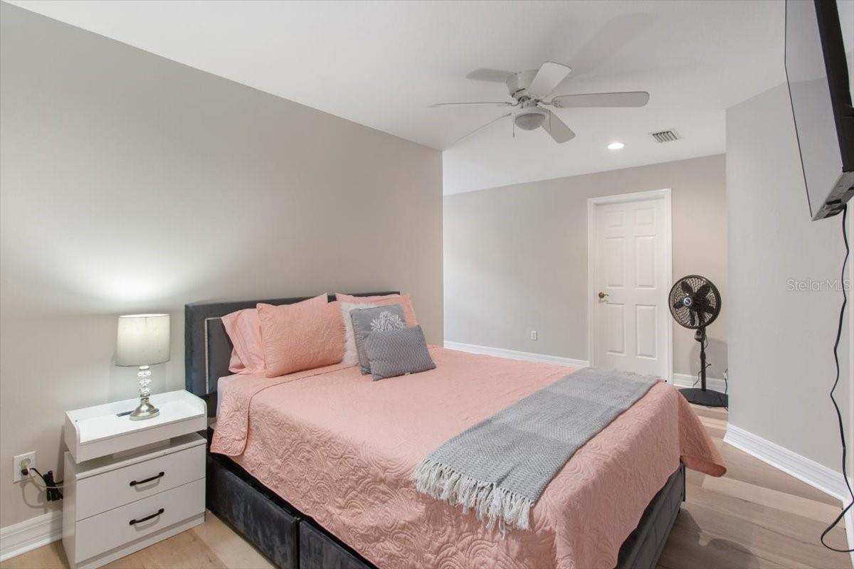 Image 71 of 82 For 6535 Lake Irene Drive