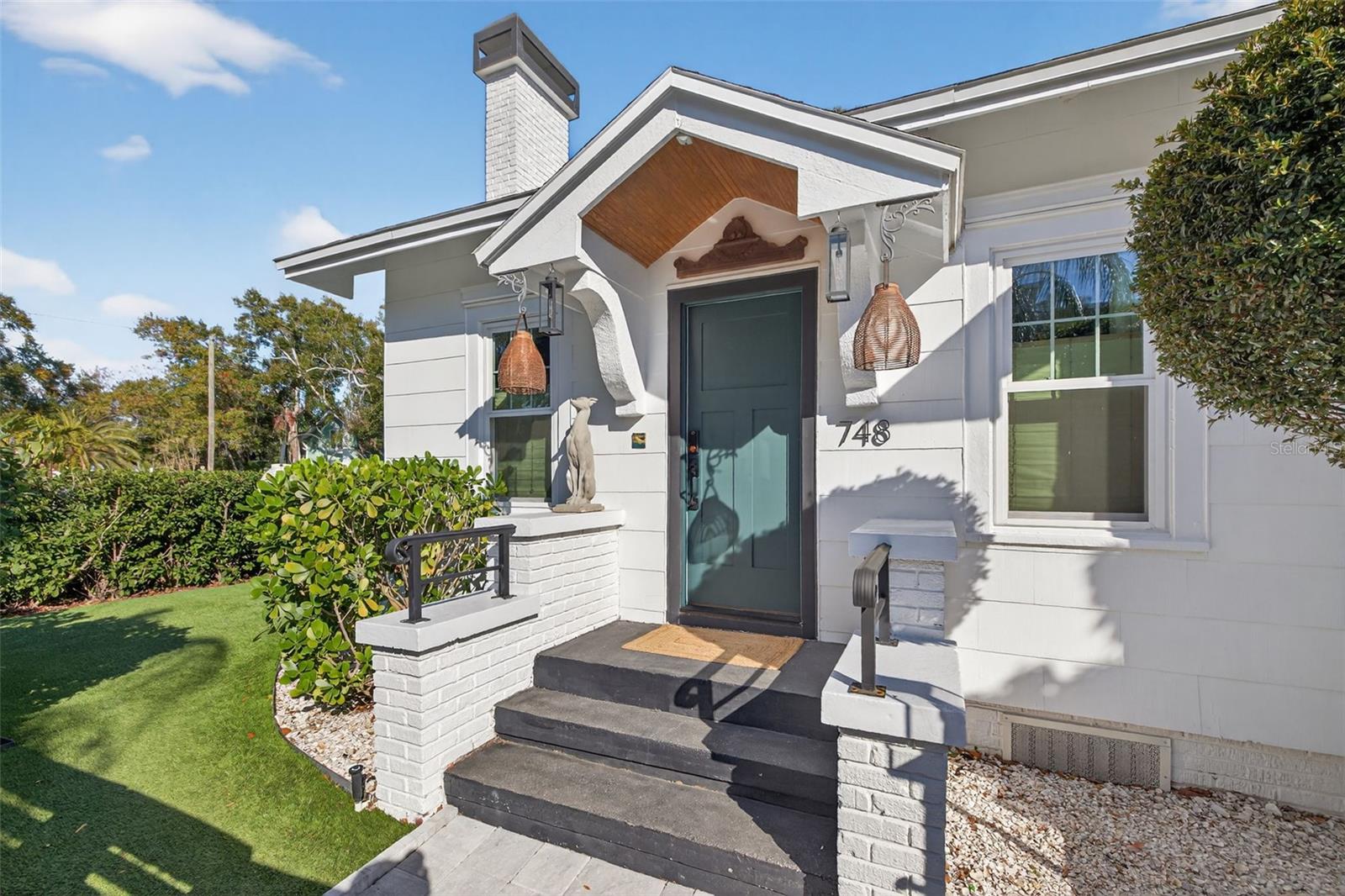 Image 19 of 30 For 748 32nd Avenue N