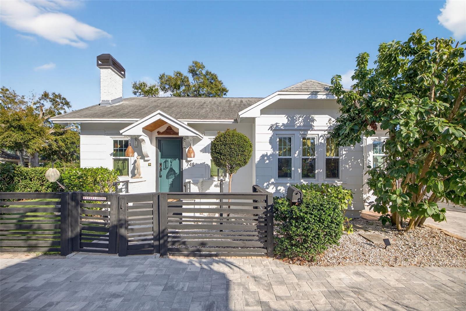 Image 2 of 30 For 748 32nd Avenue N