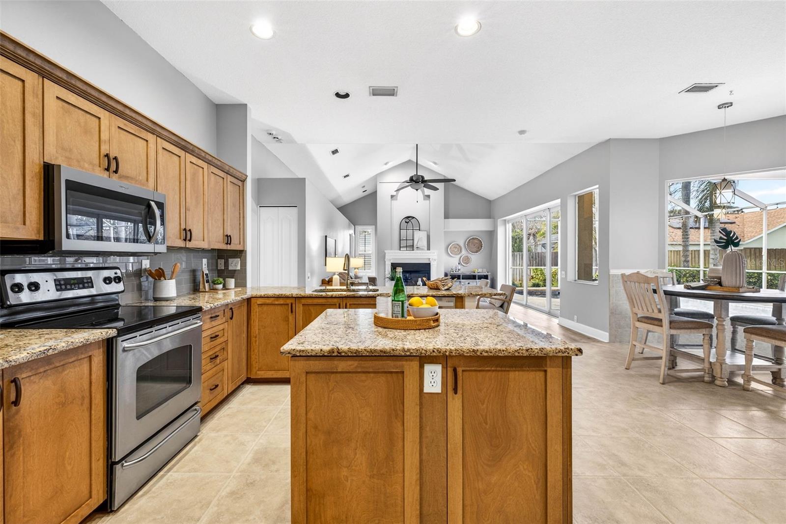 Image 19 of 64 For 9608 Woodbay Drive