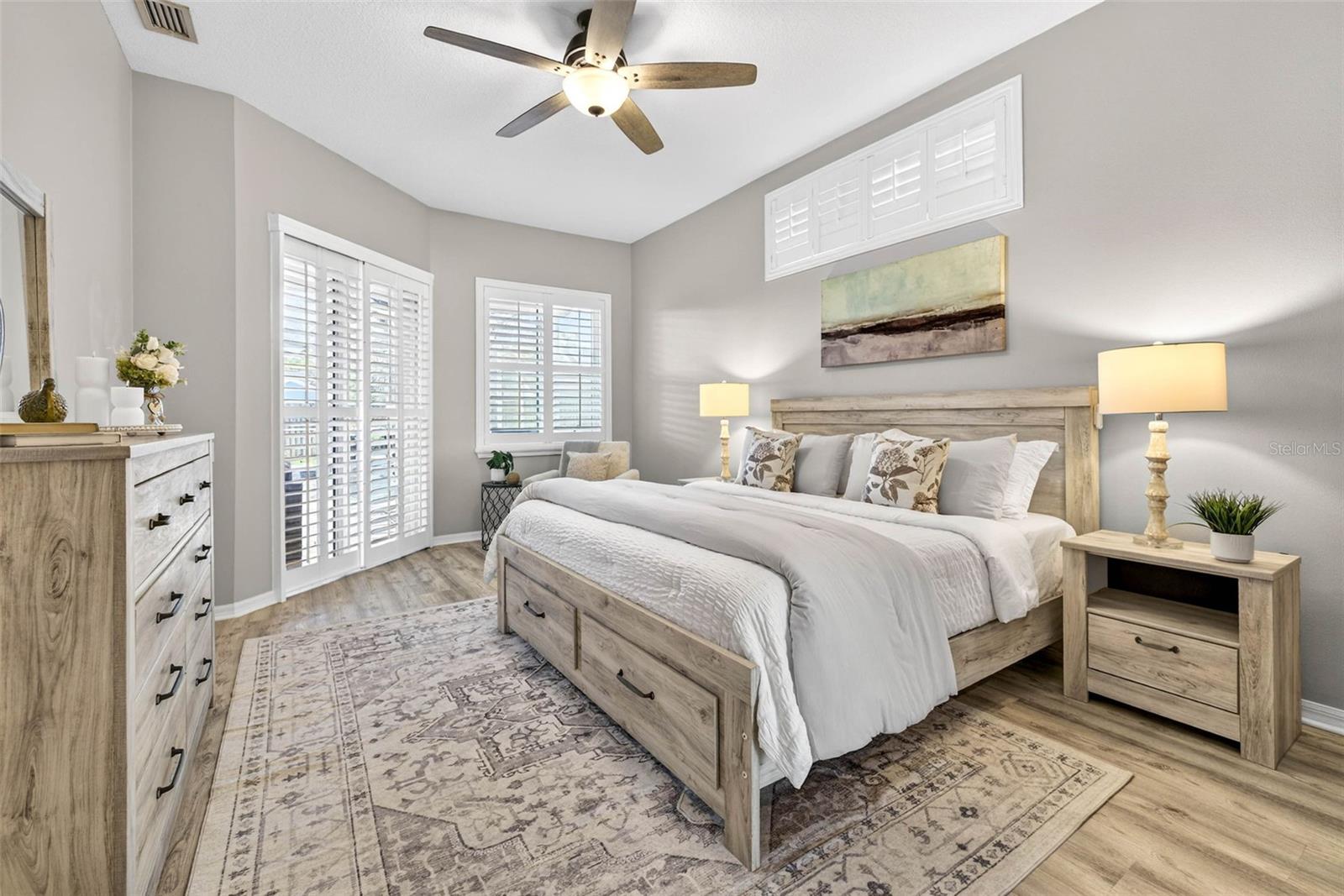 Image 28 of 64 For 9608 Woodbay Drive