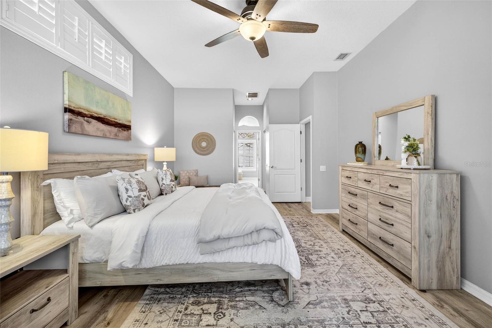 Image 29 of 64 For 9608 Woodbay Drive