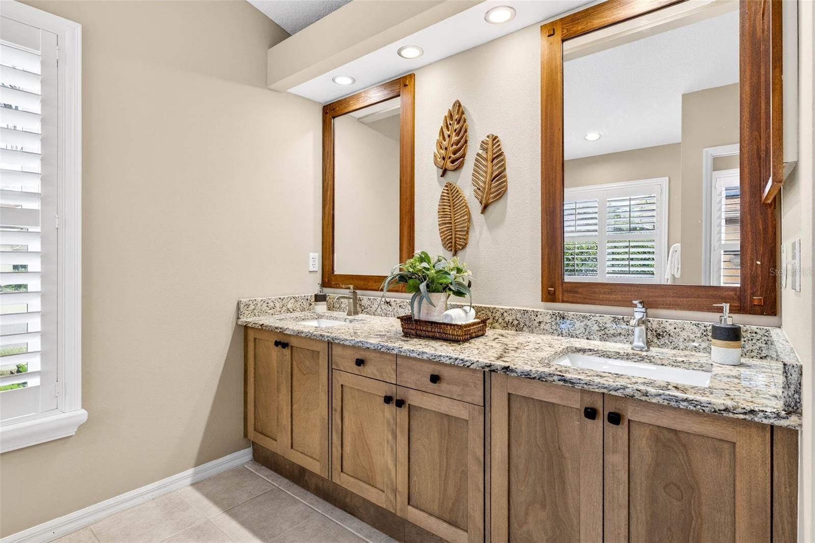 Image 31 of 64 For 9608 Woodbay Drive